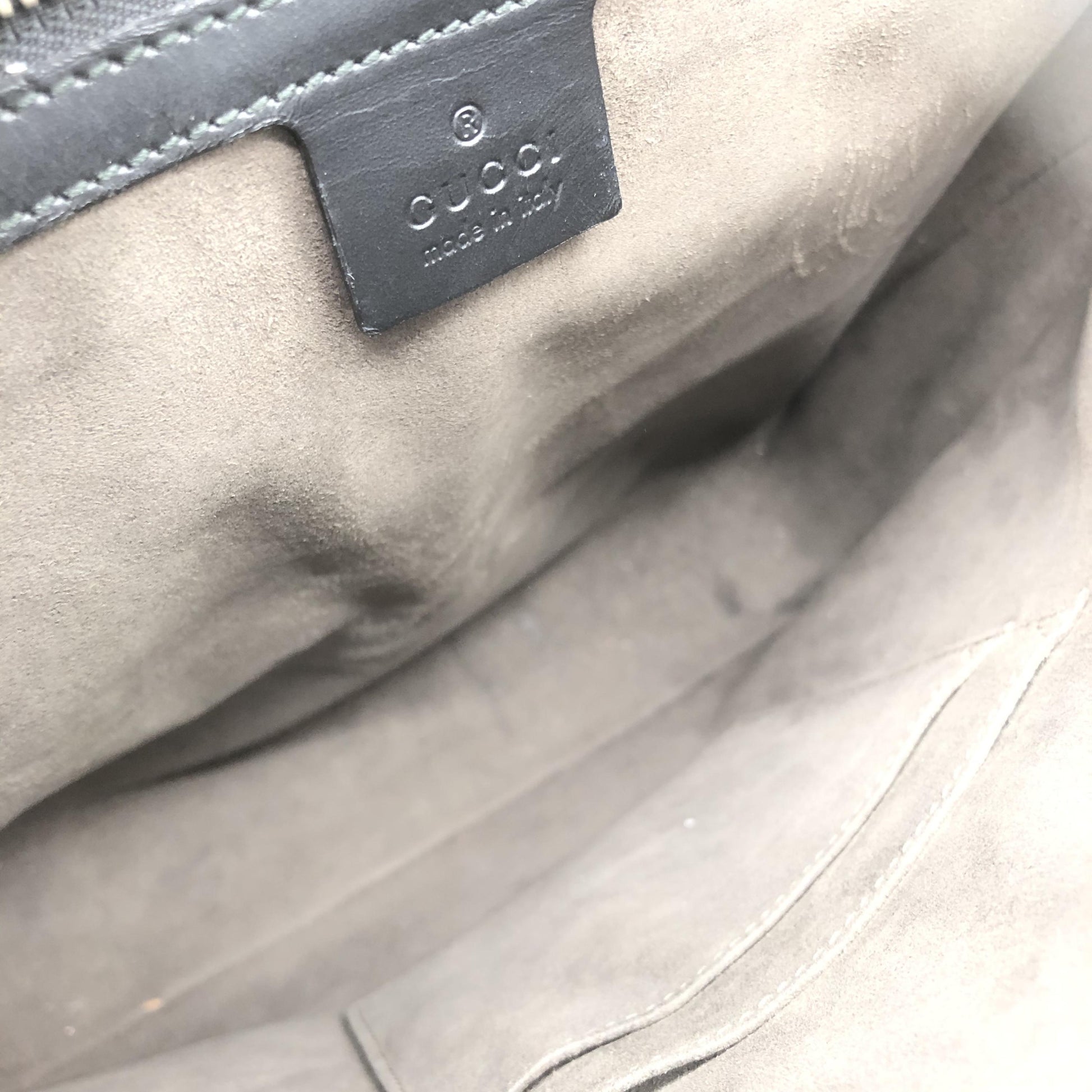 Gucci Buckle Flap Messenger Guccissima Leather, Black, Leather, Shoulder Bag