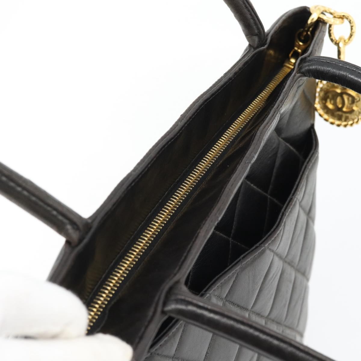 Chanel Matelassé Lambskin leather, Black, Leather, Tote Bag