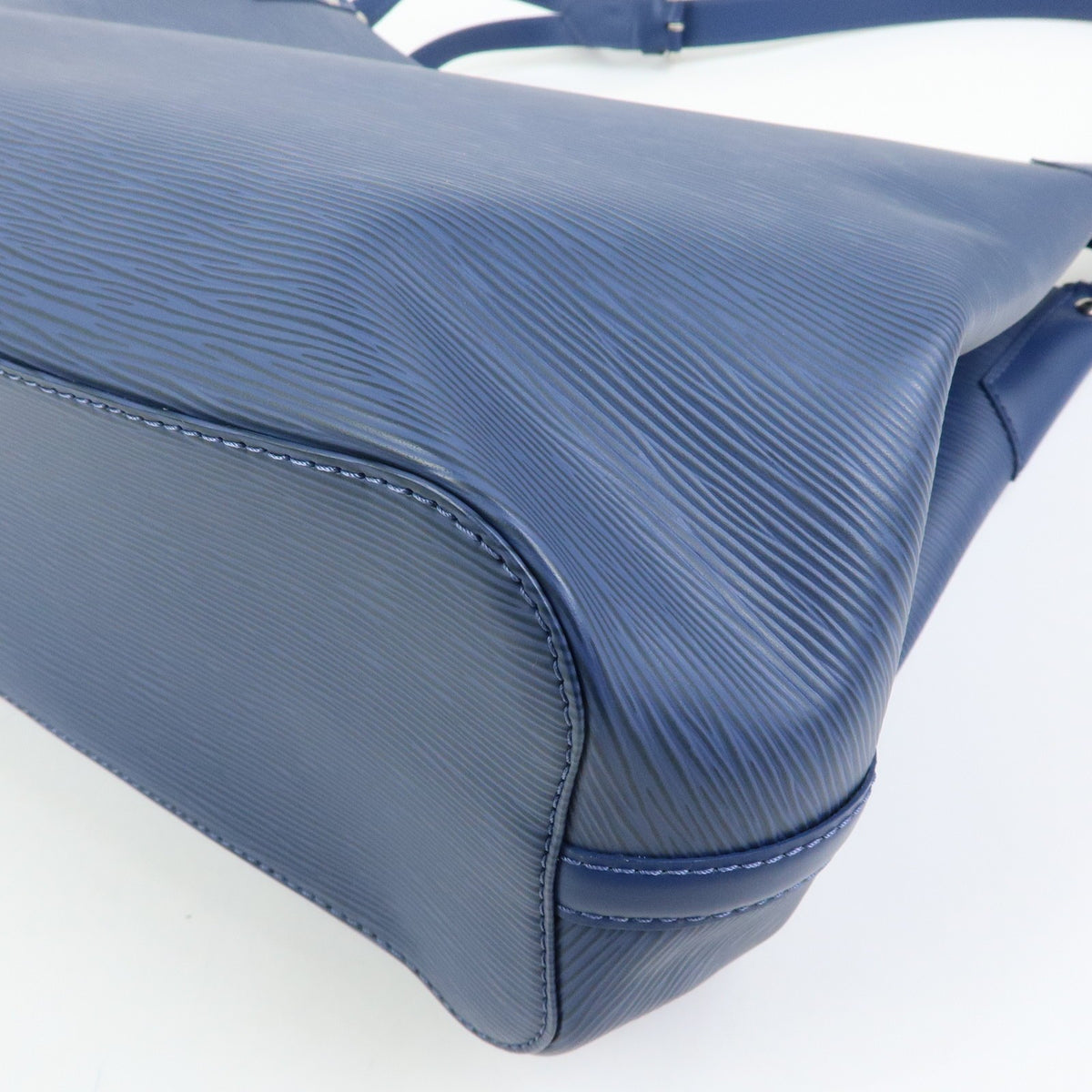 Louis Vuitton Mandara Epi Leather, Blue, Leather, Shoulder Bag