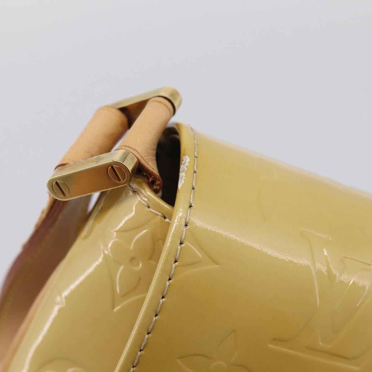 Louis Vuitton Thompson Street Monogram Vernis, Beige, Patent Leather, Shoulder Bag