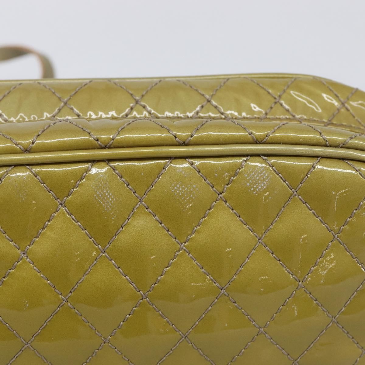 Salvatore Ferragamo Vala Patent Leather, Green, Patent Leather, Shoulder Bag