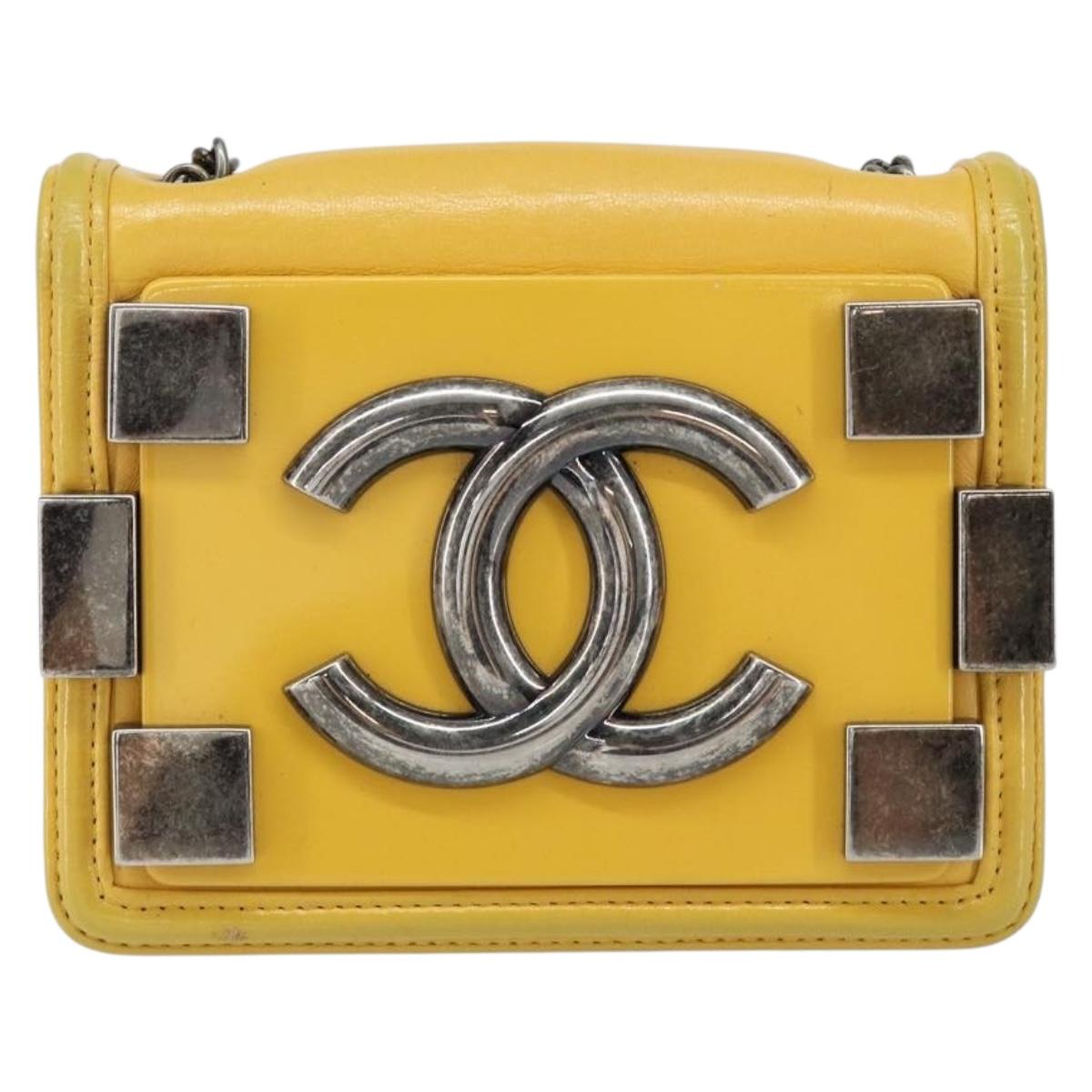 Chanel Boy Brick Flap Bag Lambskin and Plexiglass, YELLOW, LEATHER, Clutche & pouche