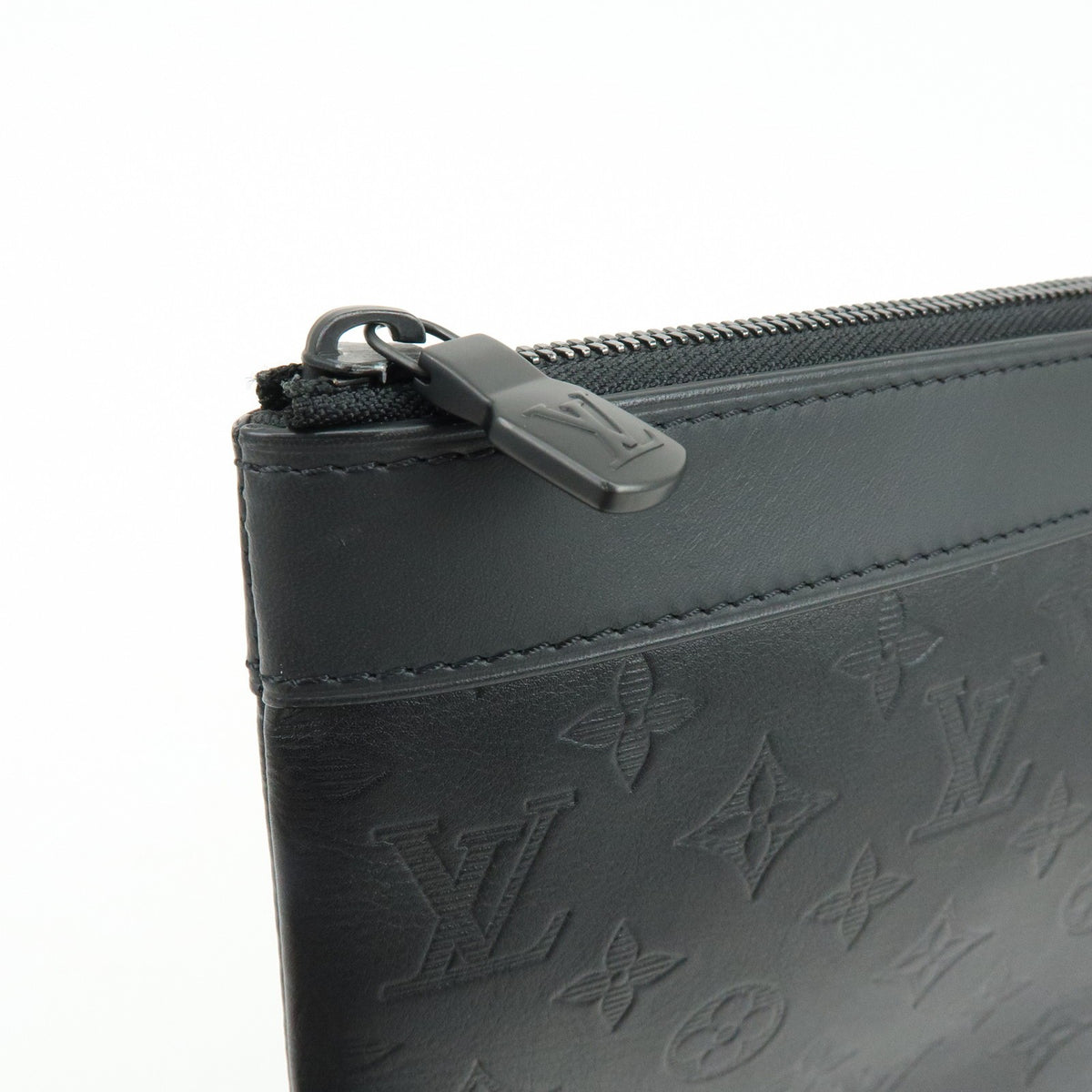 Louis Vuitton Discovery Pochette Monogram Shadow Leather, Black, Leather, Clutch