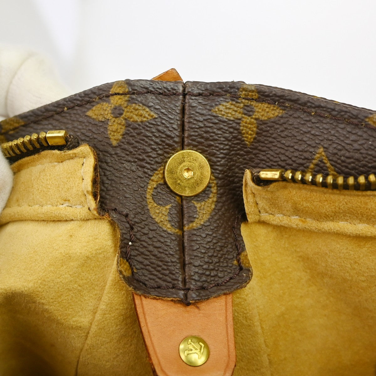 Louis Vuitton Monogram Looping Monogram Canvas, Brown, Canvas, Shoulder Bag