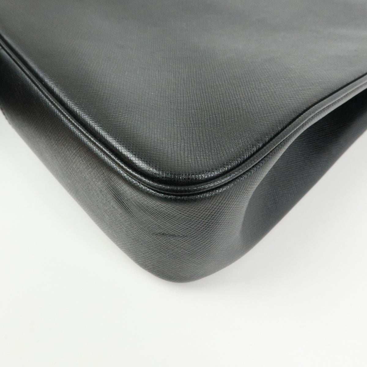 Salvatore Ferragamo Shoulder Bag Leather, Black, Leather, Shoulder Bag