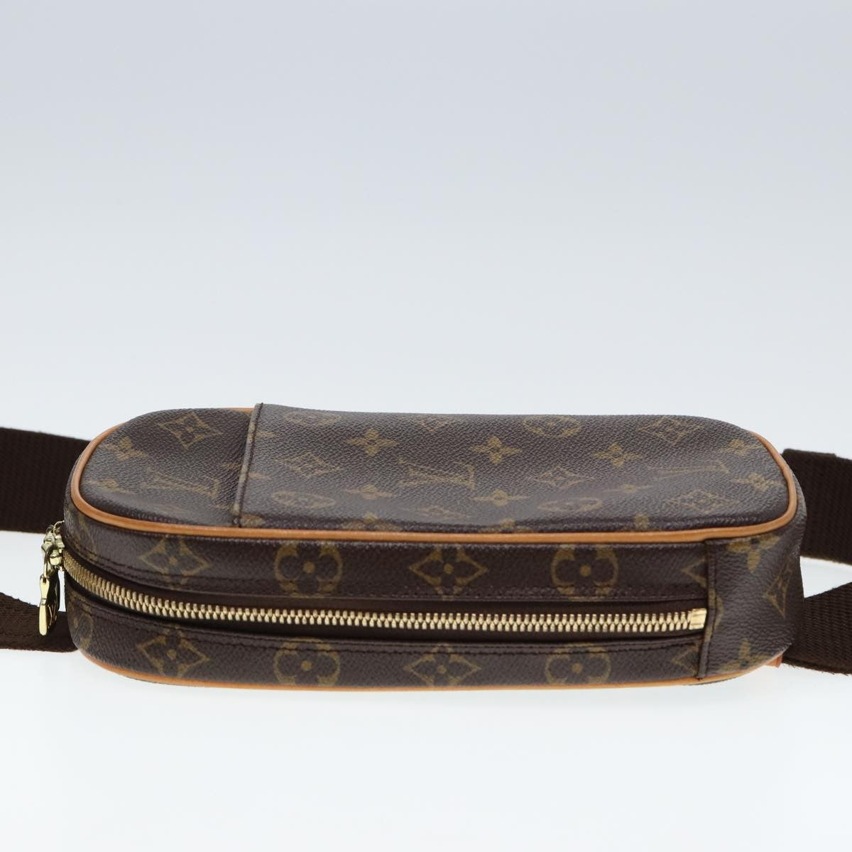 Louis Vuitton Pochette Gange Monogram Canvas, Brown, Canvas, Clutch
