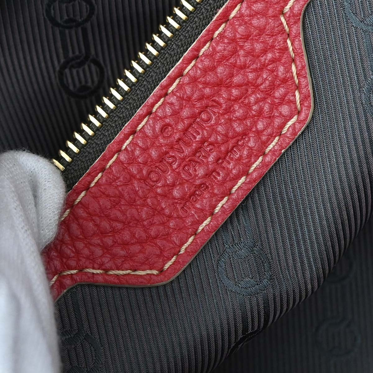 Louis Vuitton Carryall Leather, Red, Leather, Travel Bag