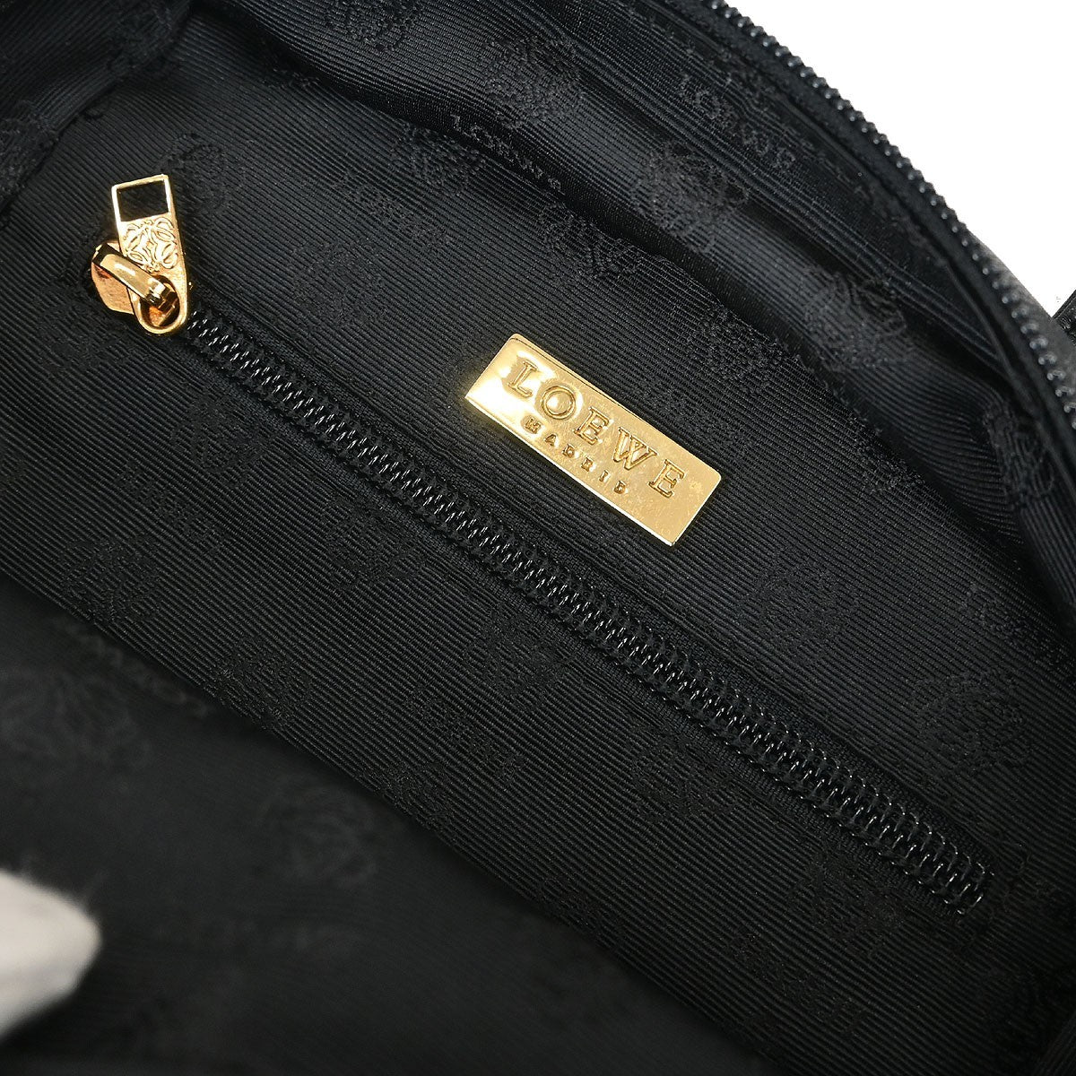 Loewe Anagram Leather, Black, Leather, Handbag