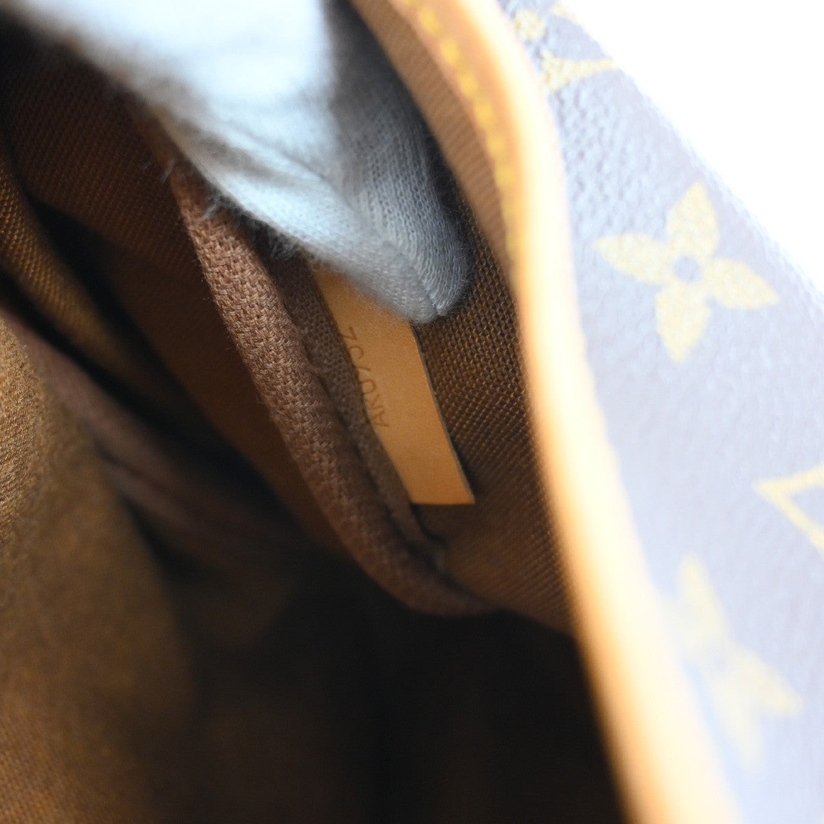 Louis Vuitton Saumur Monogram, Brown, Canvas, Shoulder Bag