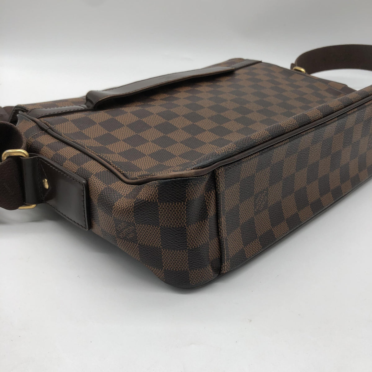 Louis Vuitton Shelton Messenger Damier Ebene, Brown, Canvas, Shoulder Bag