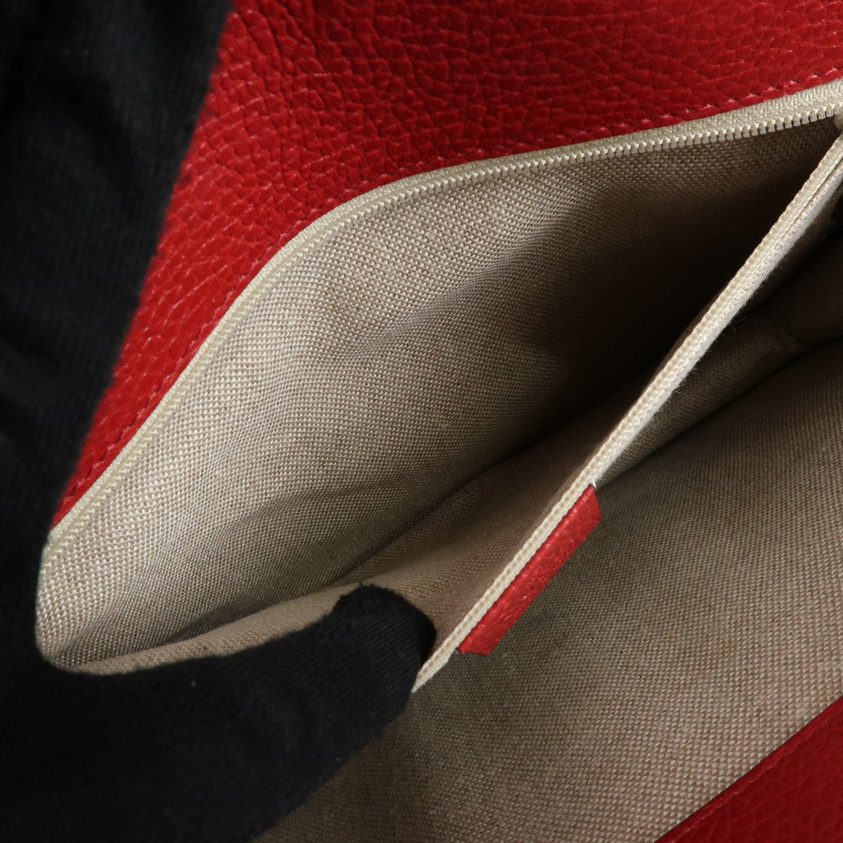Gucci Interlocking Leather, Red, Leather, Shoulder Bag