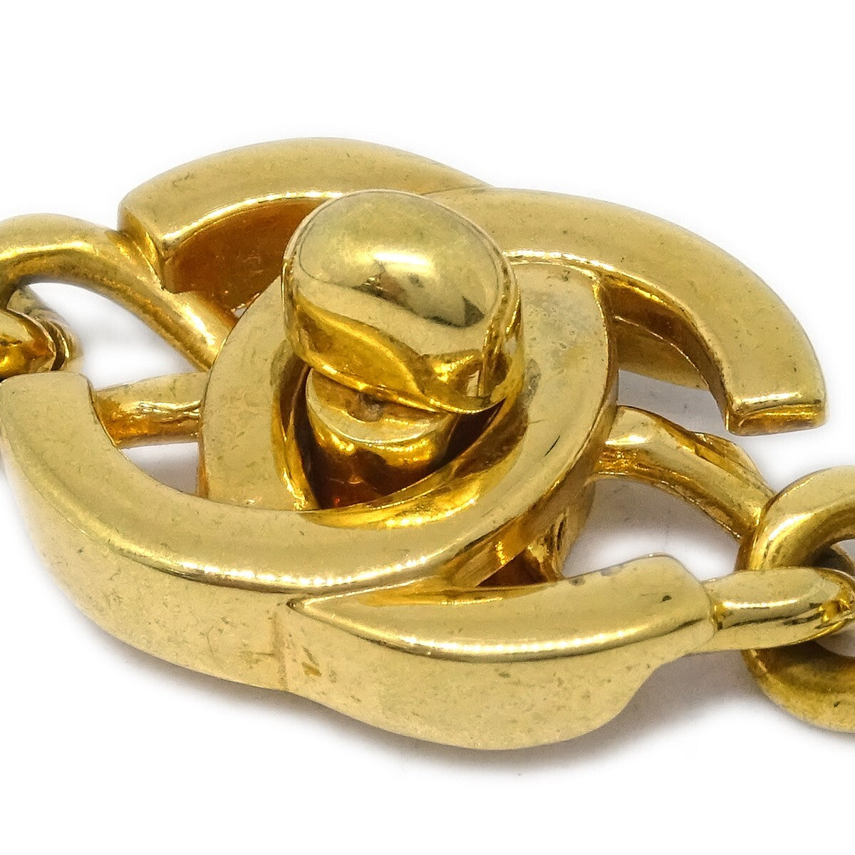 Chanel Vintage CC Turnlock Chain Metal, Gold, Gold Plated, Bracelet