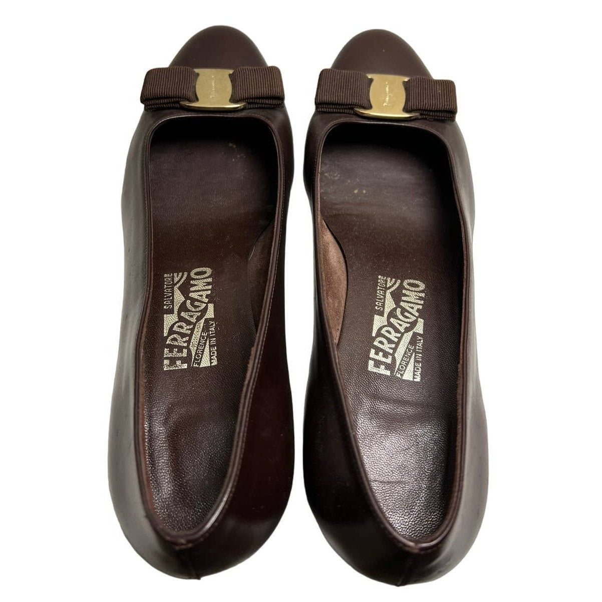 Salvatore Ferragamo Pumps 9 US Brown