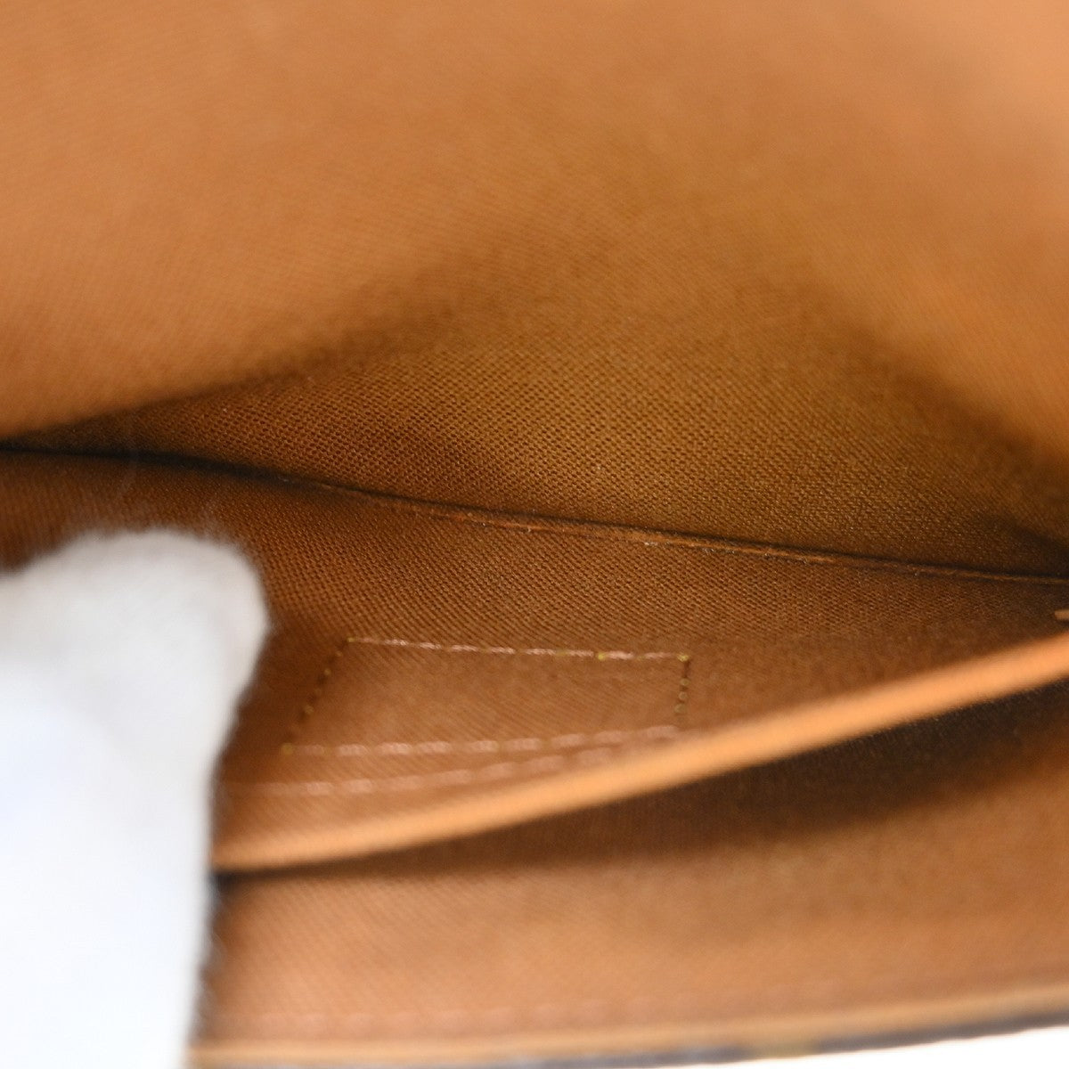 Louis Vuitton Marelle Waist Monogram Canvas, Brown, Canvas, Clutch