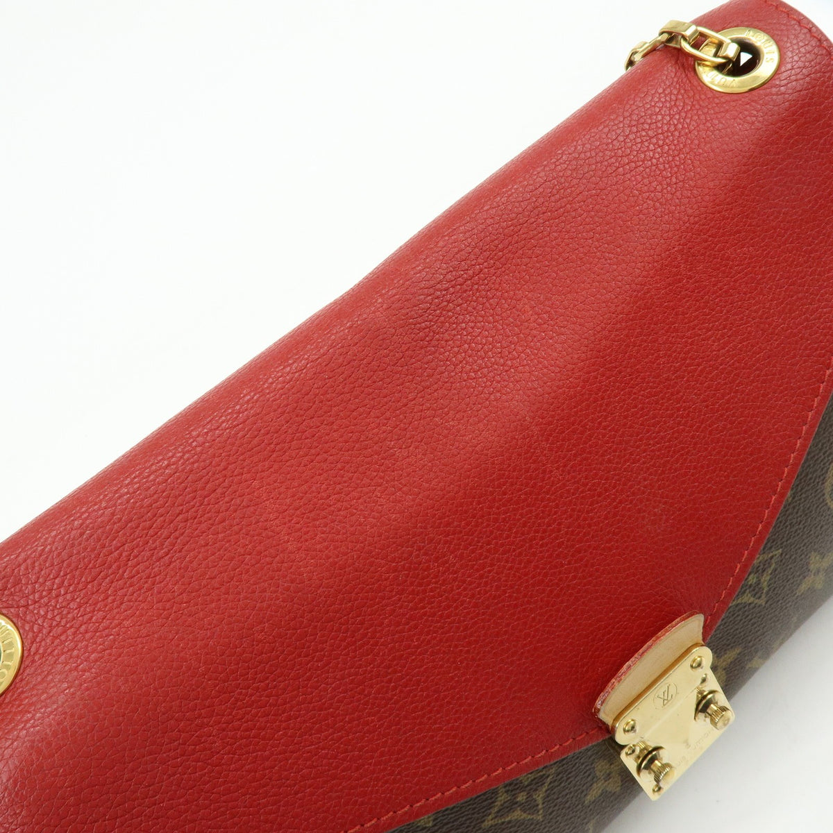 Louis Vuitton Pallas Chain Monogram Canvas and Calfskin, Brown, Canvas, Shoulder Bag