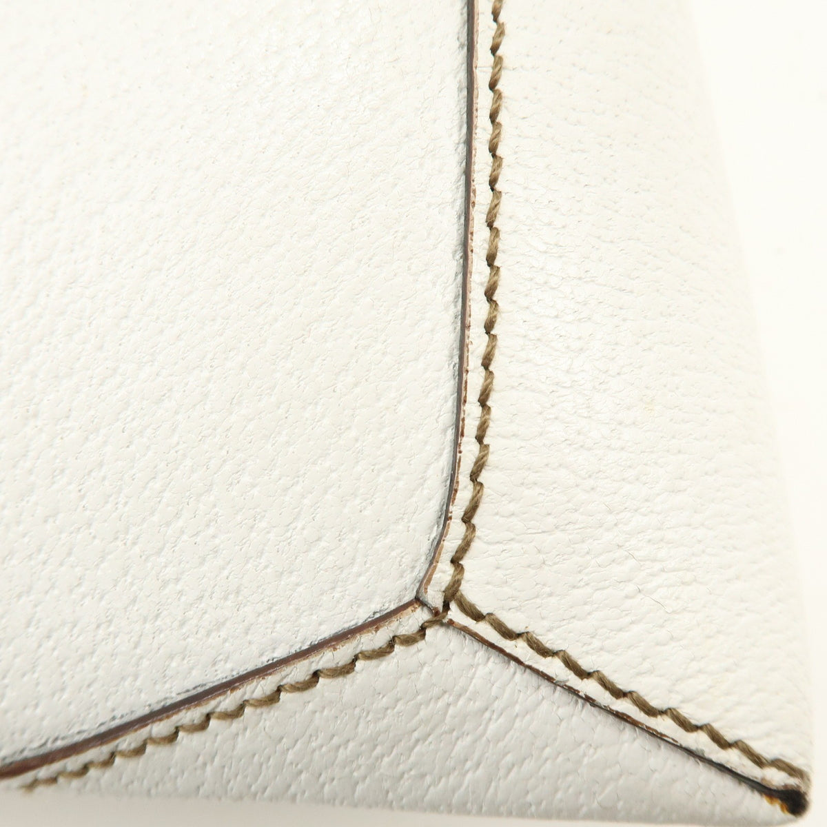 Salvatore Ferragamo Shoulder Bag Leather, White, Leather, Shoulder Bag