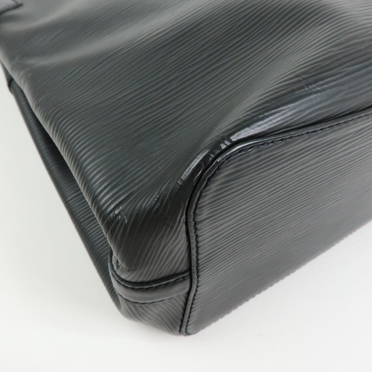 Louis Vuitton Mandara Epi Leather, Black, Leather, Shoulder Bag