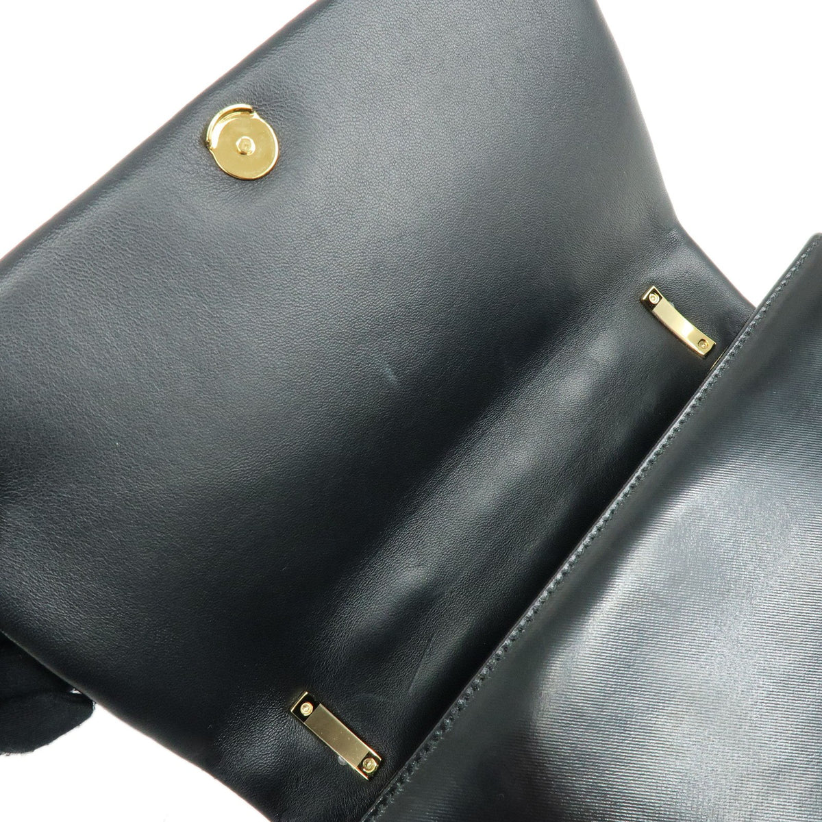 Burberry Lola Clutch on Chain Quilted Leather, Black, Leather, Clutch