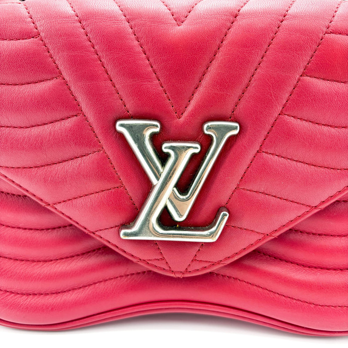 Louis Vuitton New Wave Chain Quilted Leather, Red, Leather, Handbag