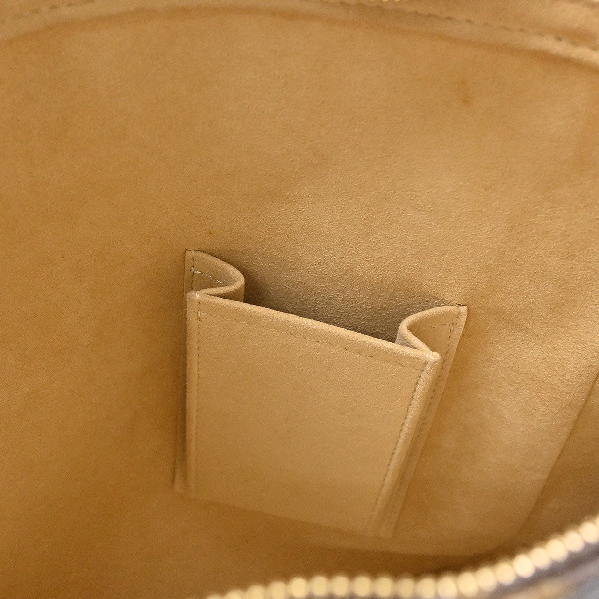 Louis Vuitton Monogram Looping Monogram Canvas, Brown, Canvas, Shoulder Bag