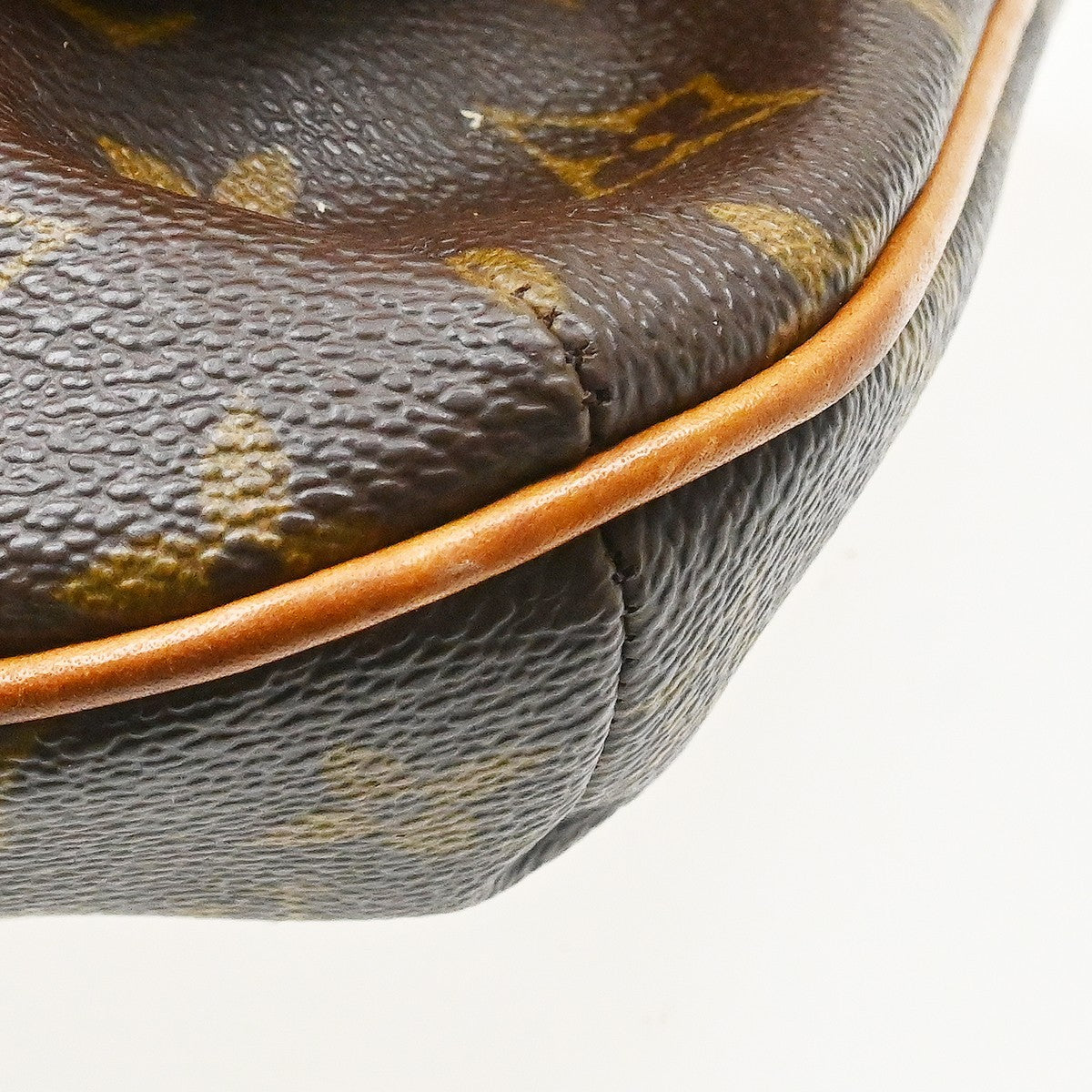 Louis Vuitton Musette Tango Monogram Canvas, Brown, Canvas, Shoulder Bag