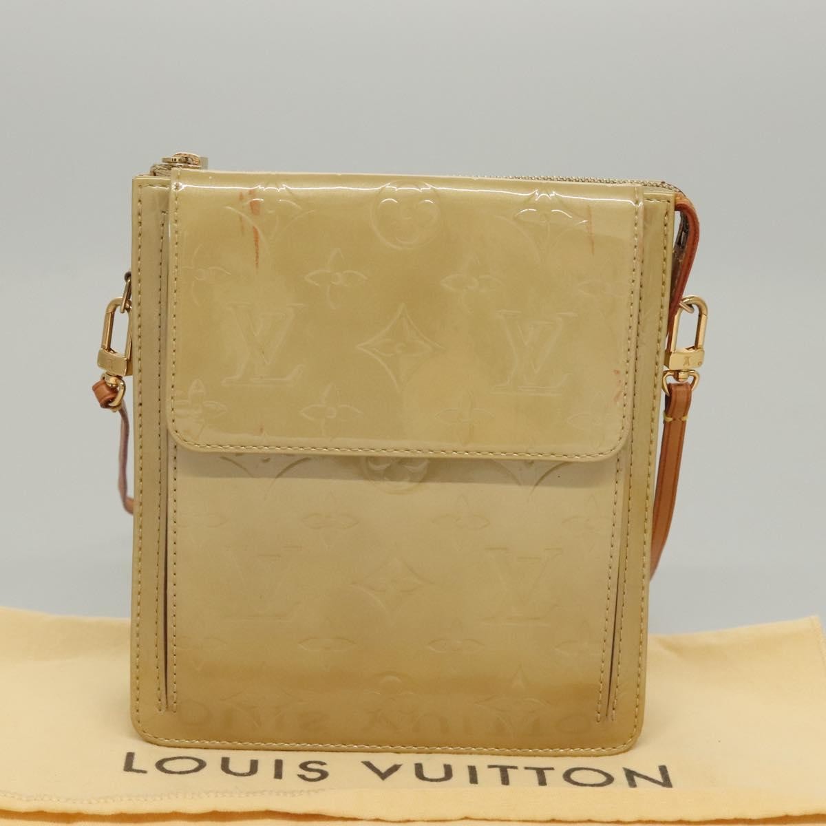 Louis Vuitton Mott Monogram Vernis, Beige, Patent Leather, Clutch