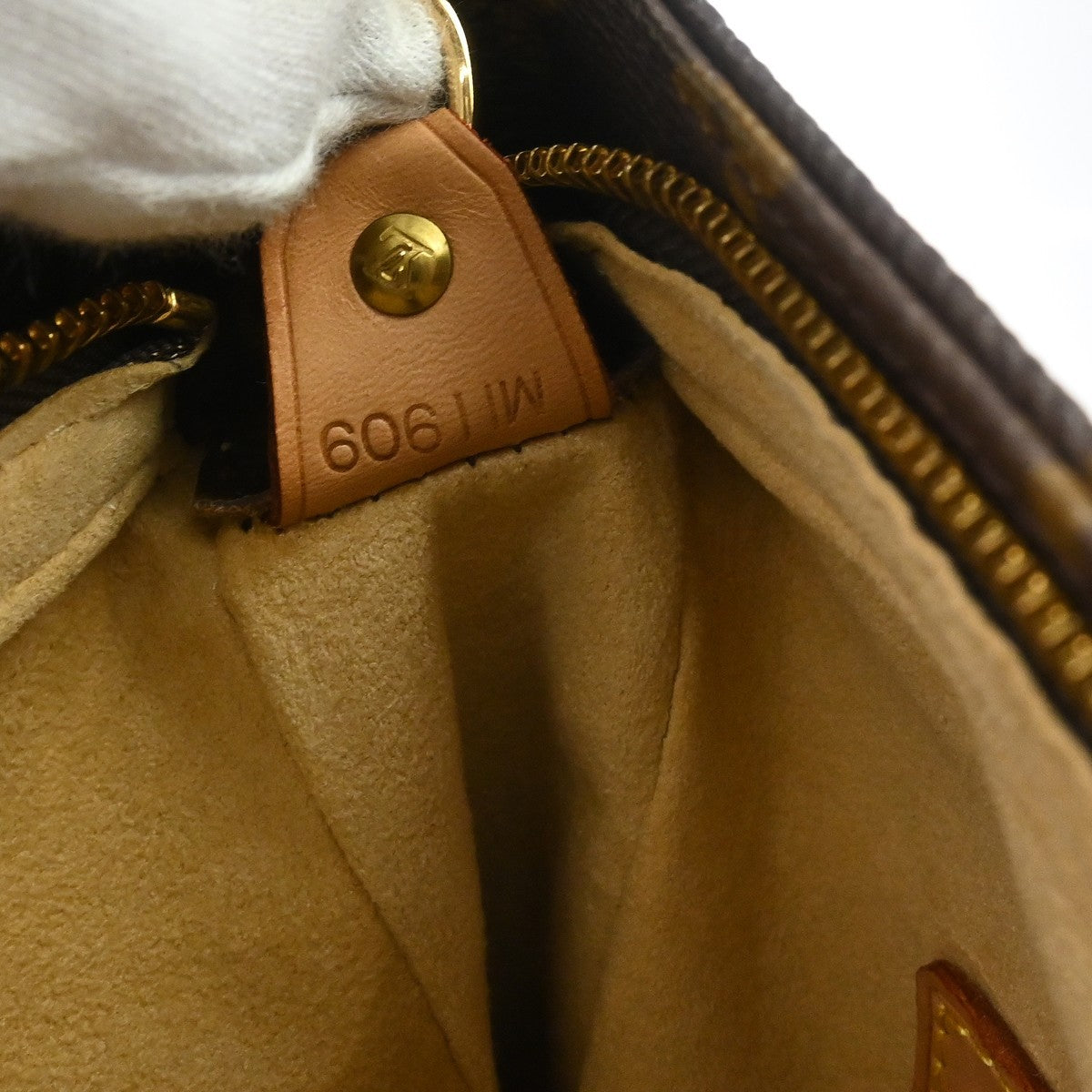 Louis Vuitton Looping Monogram Canvas, Brown, Canvas, Handbag