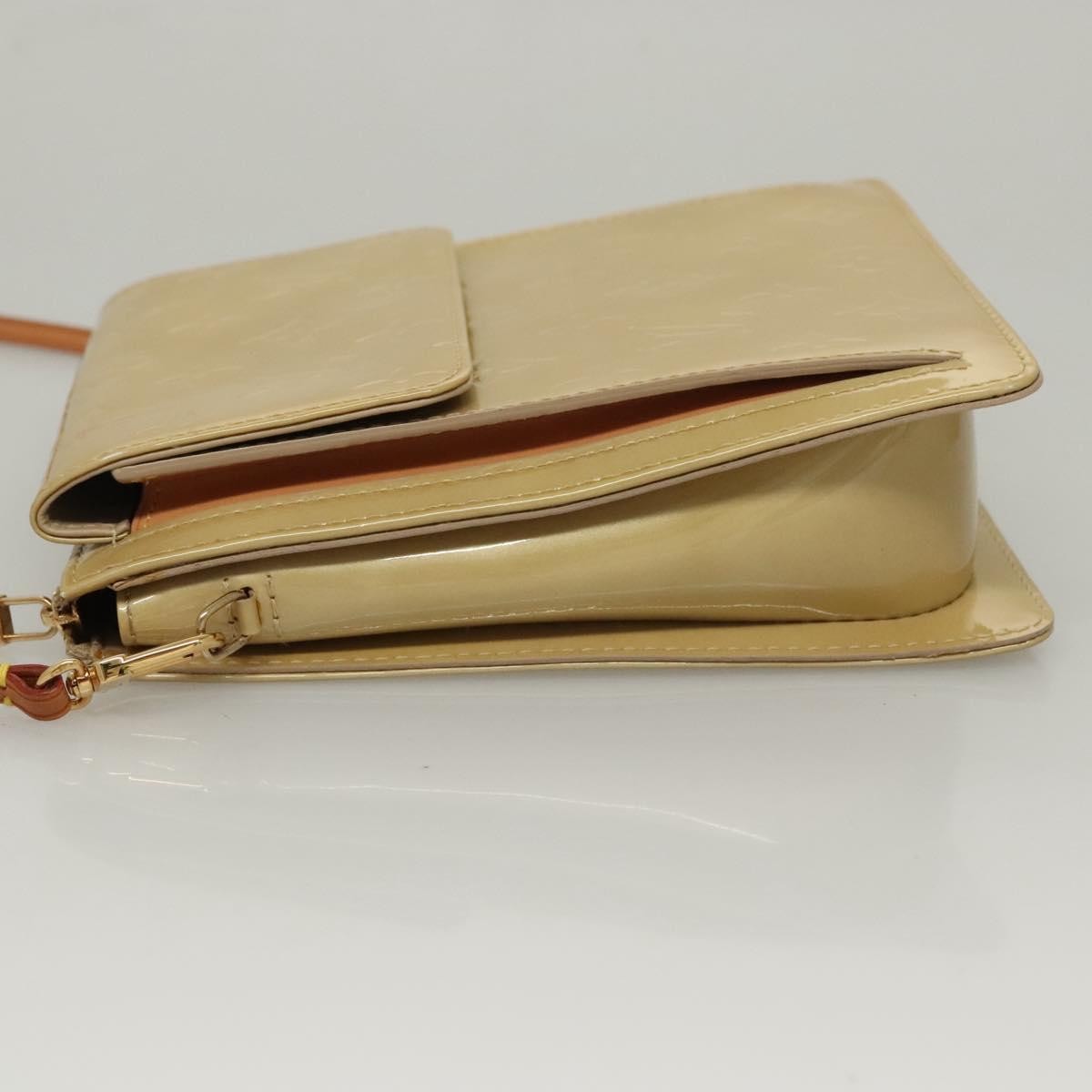 Louis Vuitton Mott Monogram Vernis, Beige, Patent Leather, Clutch