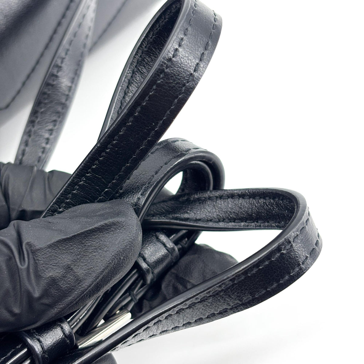 Saint Laurent Loulou Matelasse Chevron Leather, Black, Leather, Shoulder Bag