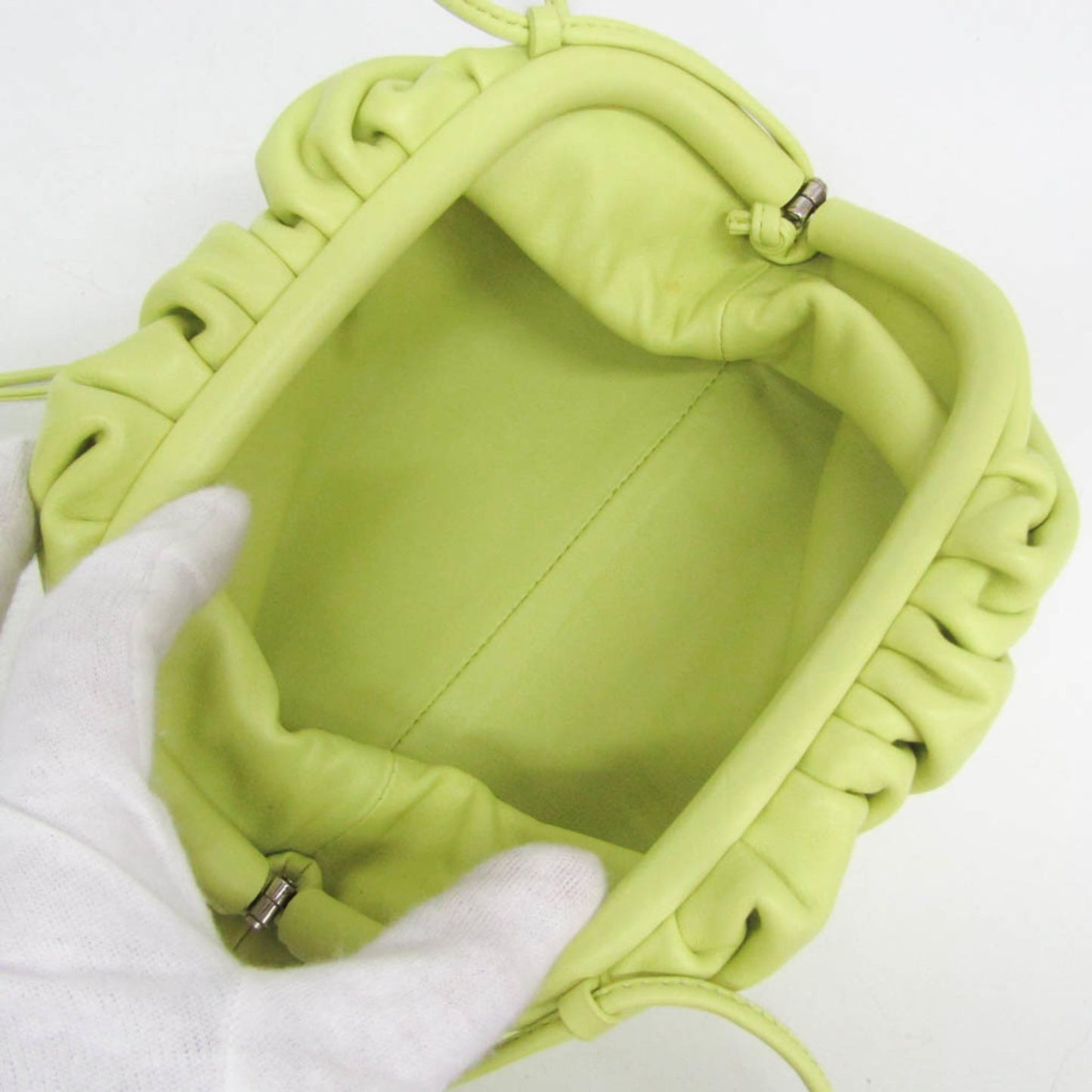 Bottega Veneta The Pouch Leather, Green, Leather, Clutch