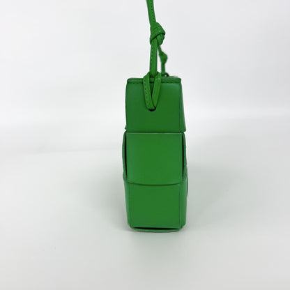 Bottega Veneta Cassette Maxi Intrecciato Leather, Green, Leather, Shoulder Bag