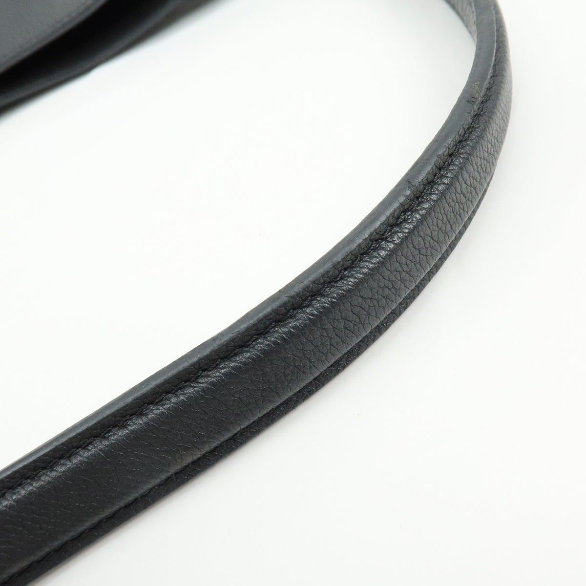 Louis Vuitton Lockme Hobo Leather, Black, Leather, Shoulder Bag