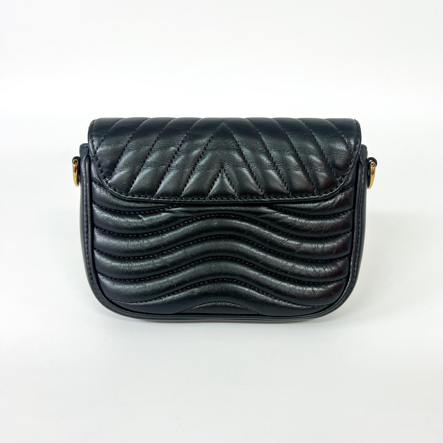 Louis Vuitton New Wave Chain Bag Quilted Leather, Black, Leather, Handbag