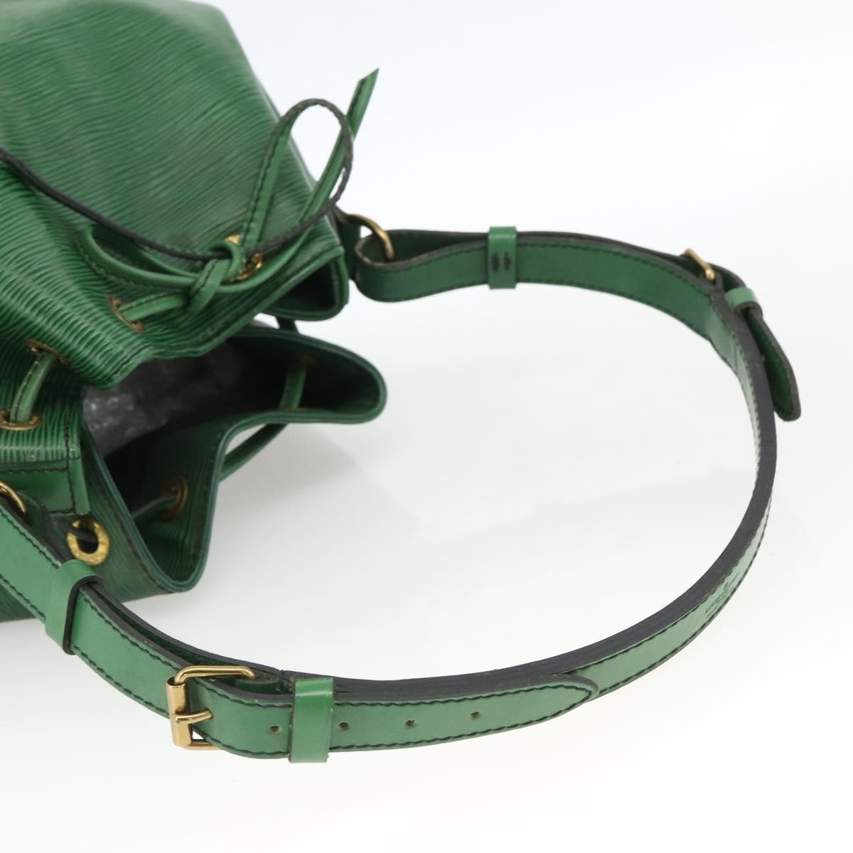 Louis Vuitton Noé Epi, Green, Leather, Shoulder Bag