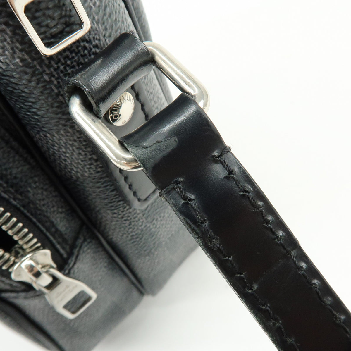 Louis Vuitton Rem Damier Graphite, Black, Canvas, Handbag