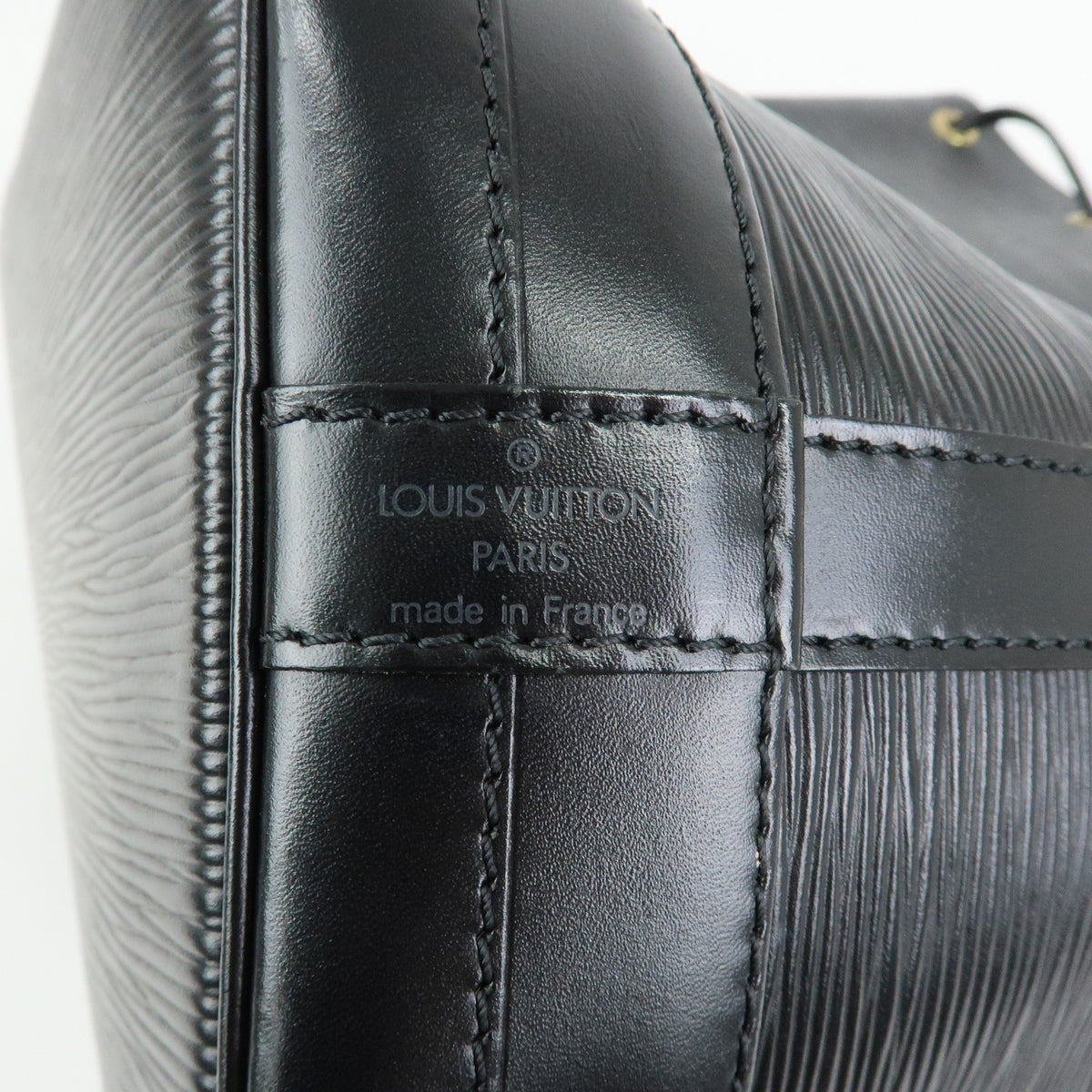 Louis Vuitton Noe Epi Leather, Black, Leather, Shoulder Bag