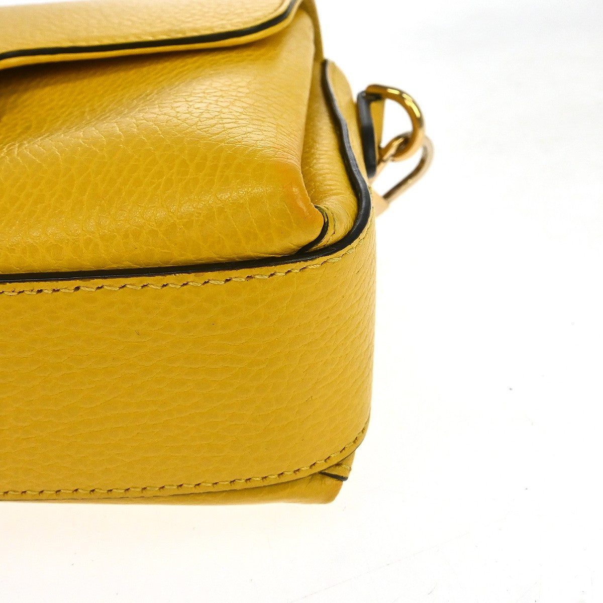 Gucci Interlocking Chain Leather, Yellow, Leather, Shoulder Bag