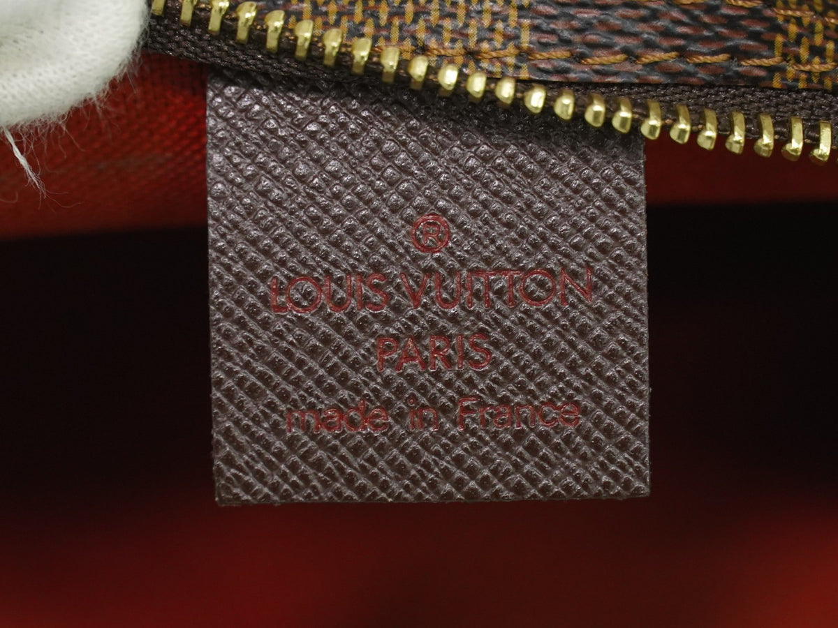 Louis Vuitton Trousse Make Up Damier, Brown, Canvas, Clutch