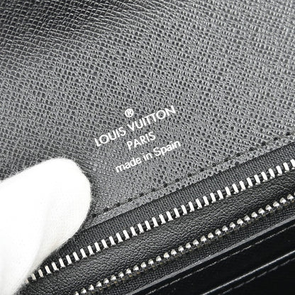 Louis Vuitton Selenga Pochette Taiga Leather, Black, Leather, Clutch