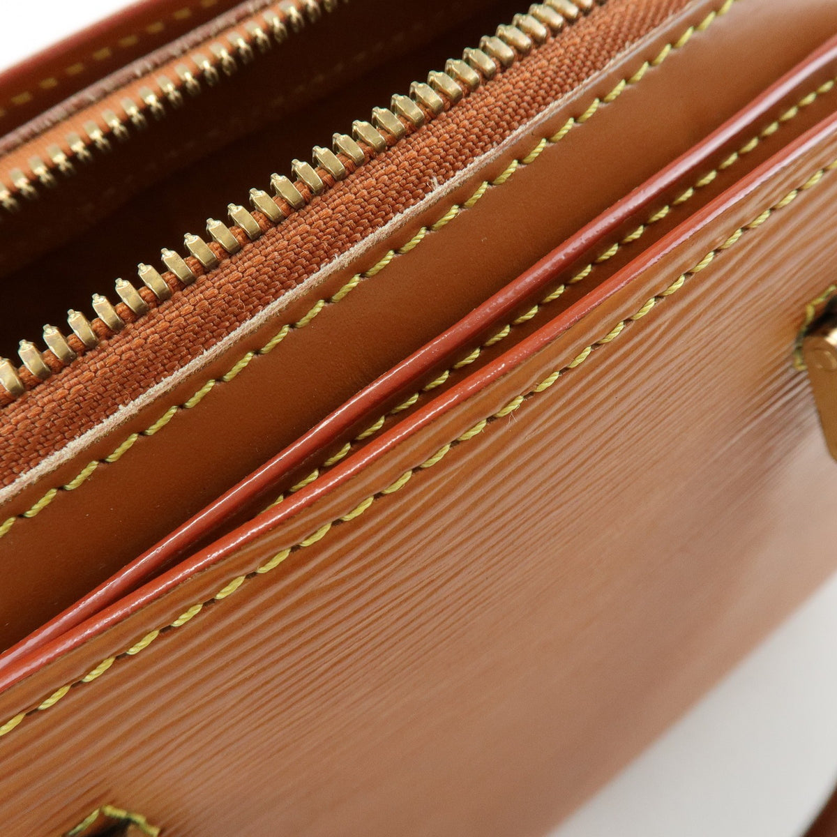 Louis Vuitton Pont Neuf Epi Leather, Gold, Leather, Handbag