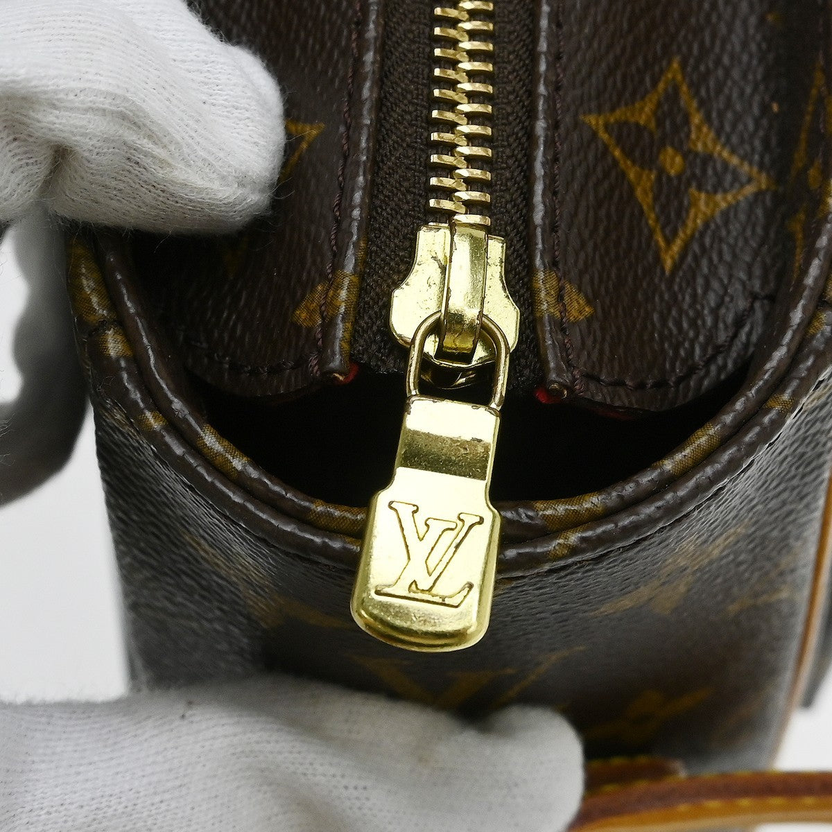 Louis Vuitton Viva Cite Monogram Canvas, Brown, Canvas, Shoulder Bag