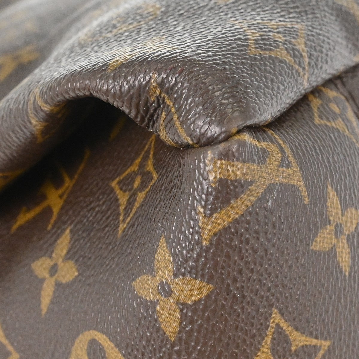 Louis Vuitton Artsy Monogram Canvas, Brown, Canvas, Handbag