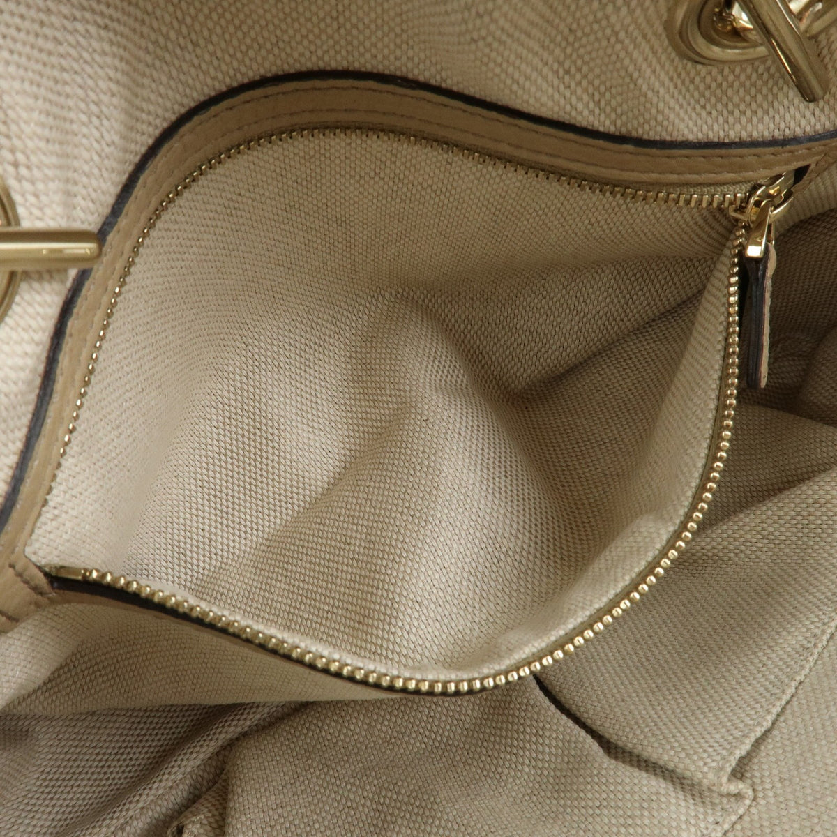 Gucci Soho Chain Zip Leather, Beige, Leather, Shoulder Bag