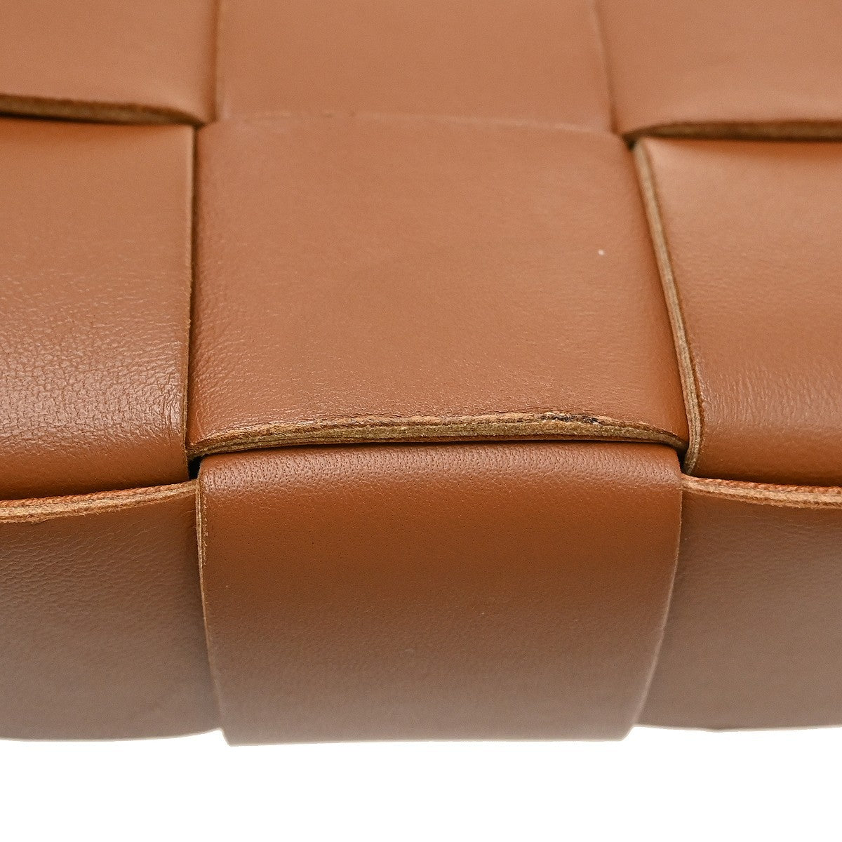 Bottega Veneta Cassette Convertible Tote Maxi Intrecciato Leather, Brown, Leather, Shoulder Bag