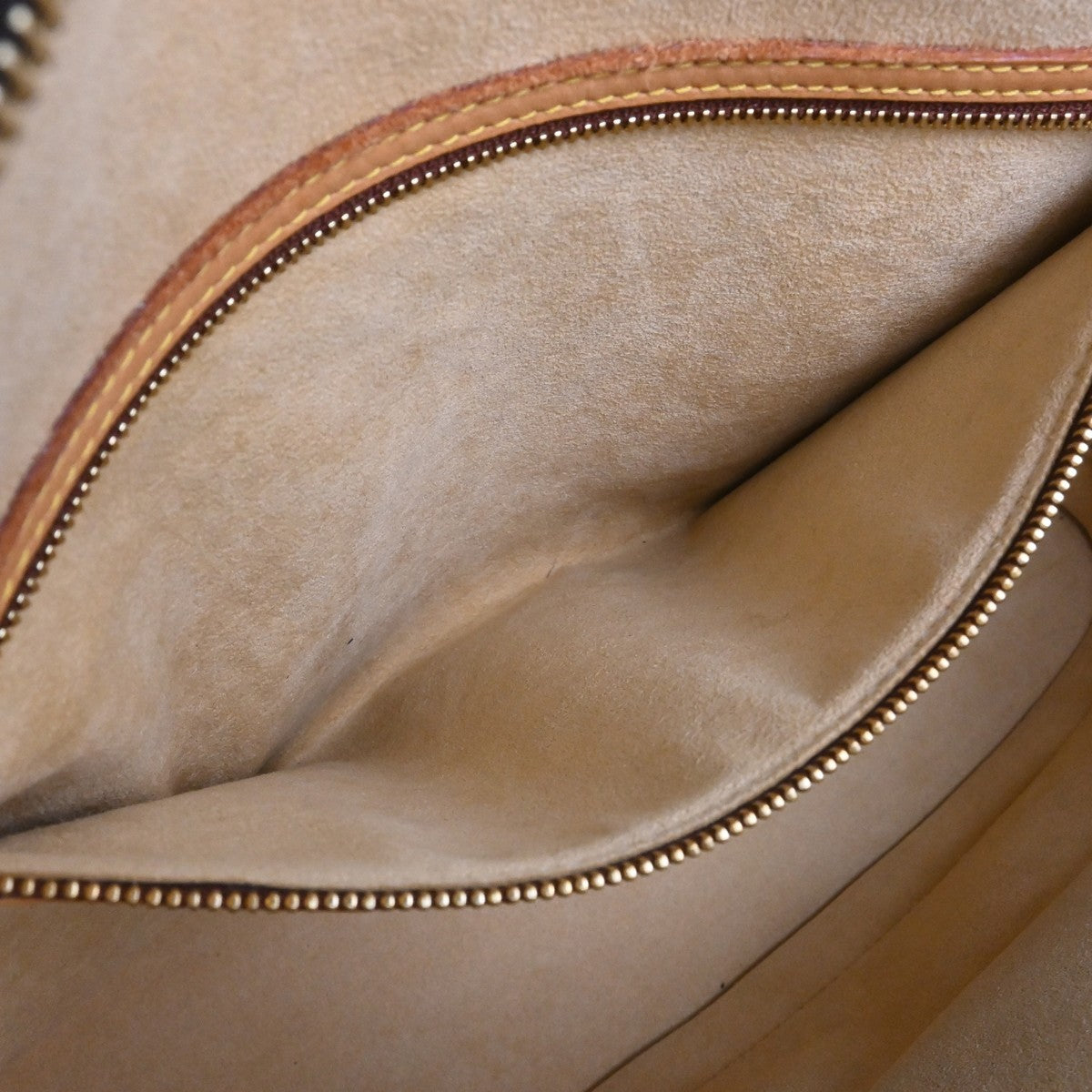 Louis Vuitton Babylone Monogram Canvas, Brown, Canvas, Handbag