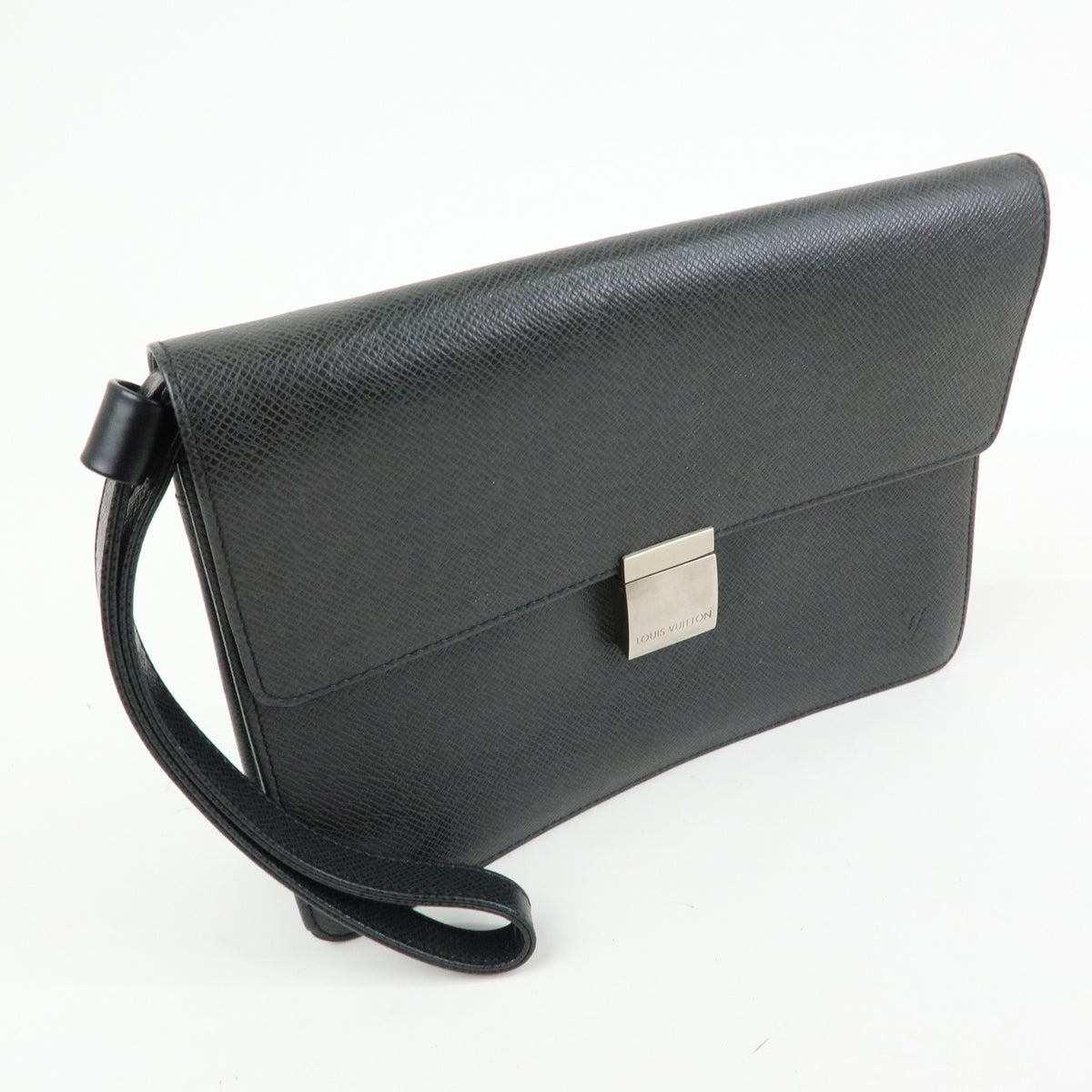 Louis Vuitton Selenga Pochette Taiga Leather, Black, Leather, Clutch