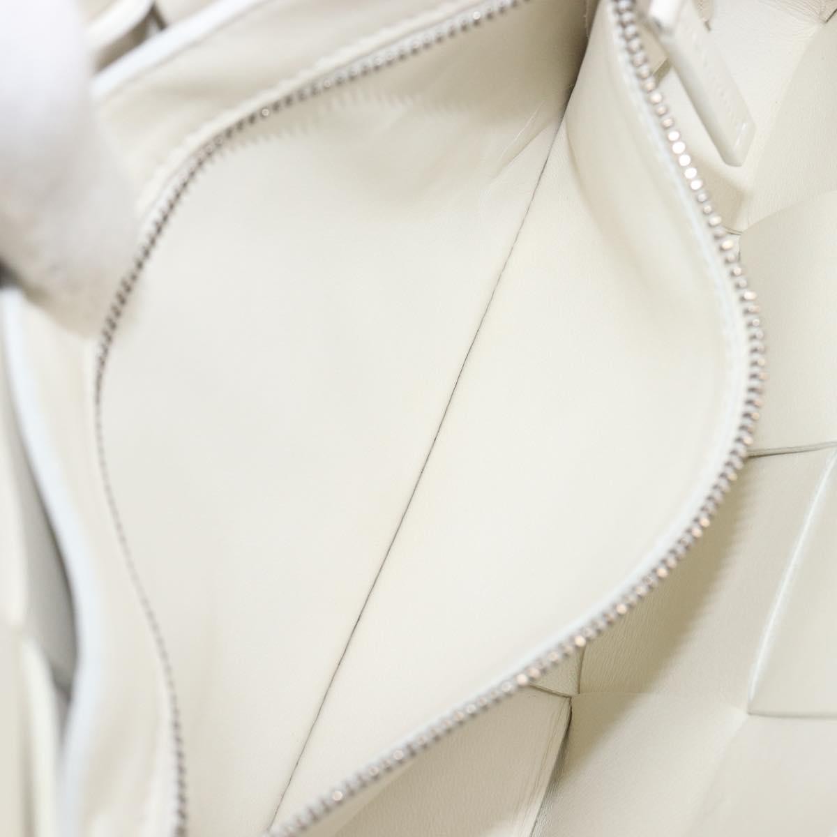 Bottega Veneta Cassette Maxi Intrecciato Leather, White, Leather, Crossbody Bag