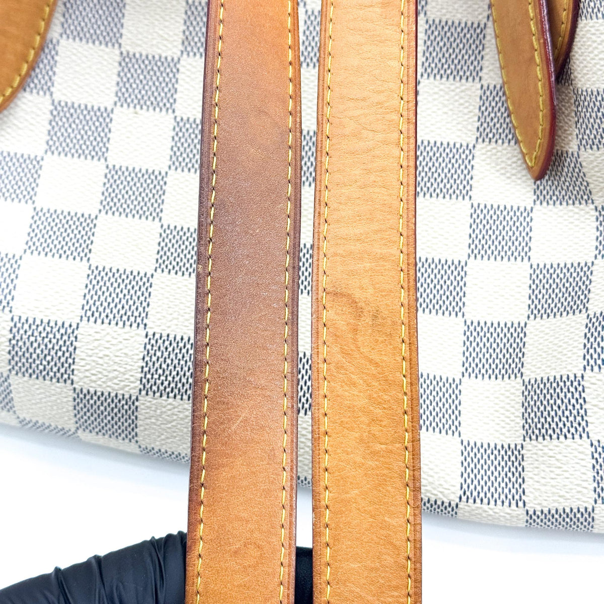 Louis Vuitton Hampstead Damier Ebene, White, Canvas, Tote Bag