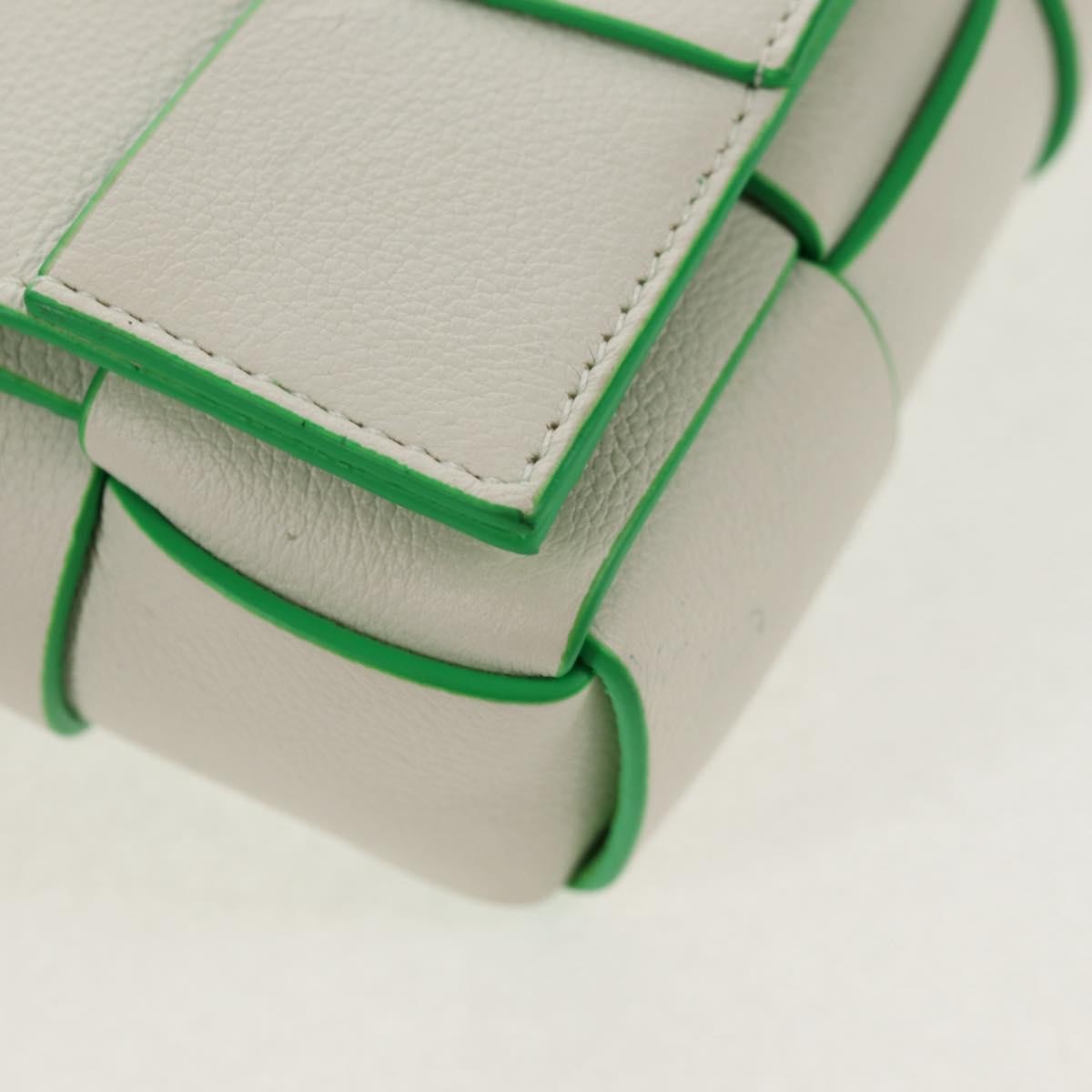 Bottega Veneta Cassette Maxi Intrecciato Leather, White, Leather, Shoulder Bag