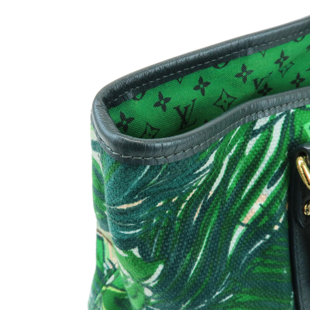 Louis Vuitton Ailleurs Cabas Limited Edition Printed Canvas, Green, Canvas, Tote Bag